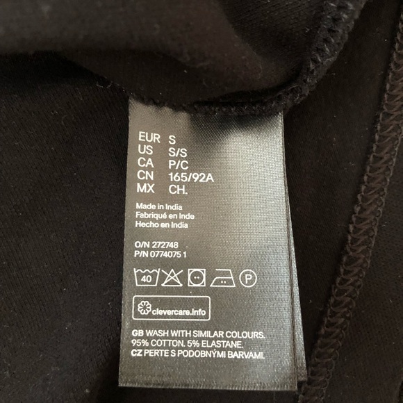 Mens H&M textured short sleeve t shirt size small - Picture 3 of 4